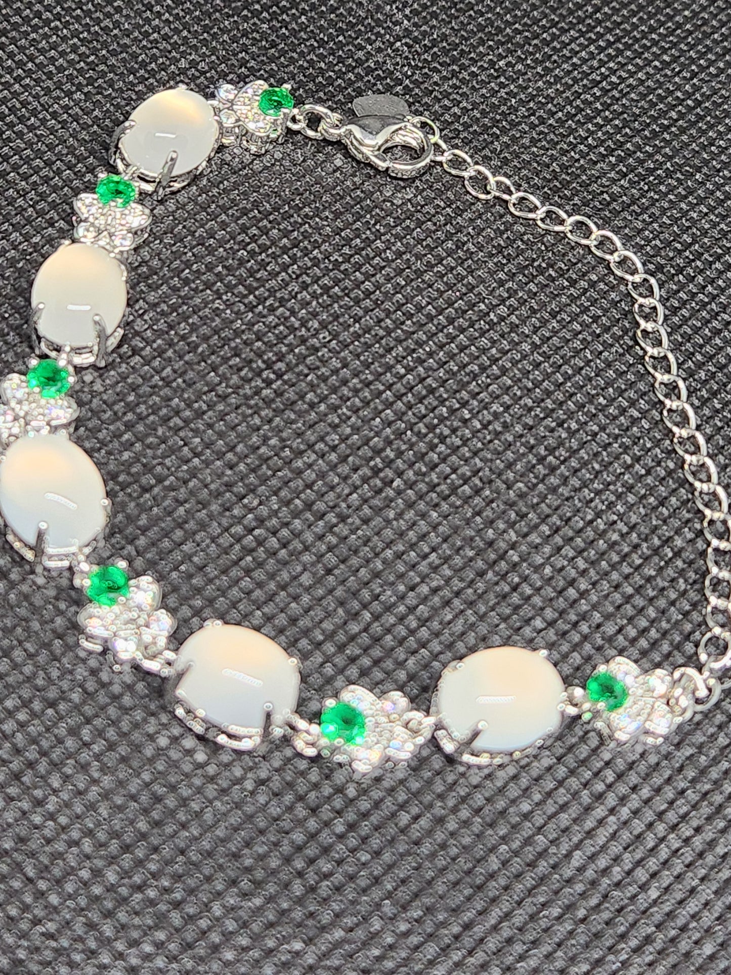 Beautiful 925 Sterling Silver Round Shape Gemstone Bracelet